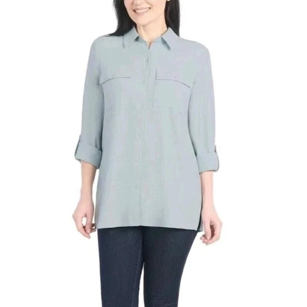 NWOT Hilary Radley Women's L Light Blue Button-Up Shirt G1741